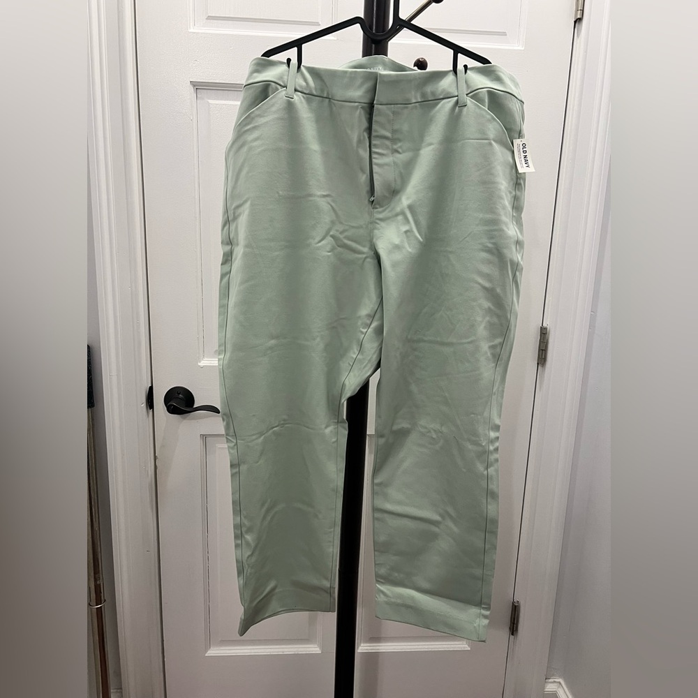 Old Navy Pixie Skinny Pants